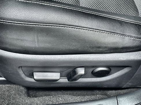 Used 2023 MAZDA CX-50 2.5 S w/ Preferred Plus Pkg image 13