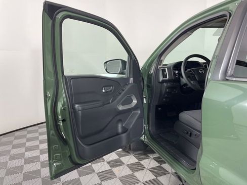 New 2026 Nissan Frontier SV w/ SV Convenience Package image 16