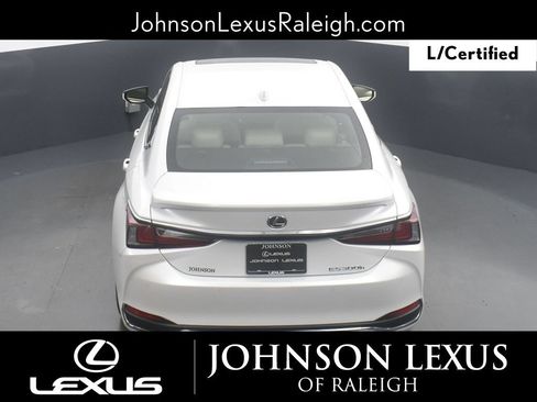 Certified 2025 Lexus ES 300h w/ Technology Package FWD image 26