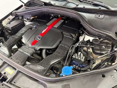 Used 2017 Mercedes-Benz GLE 43 AMG 4MATIC image 35