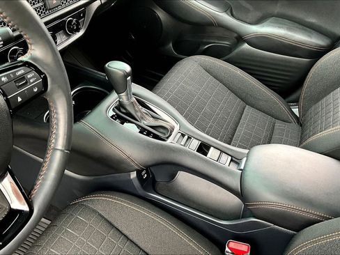 Certified 2024 Honda HR-V Sport image 17