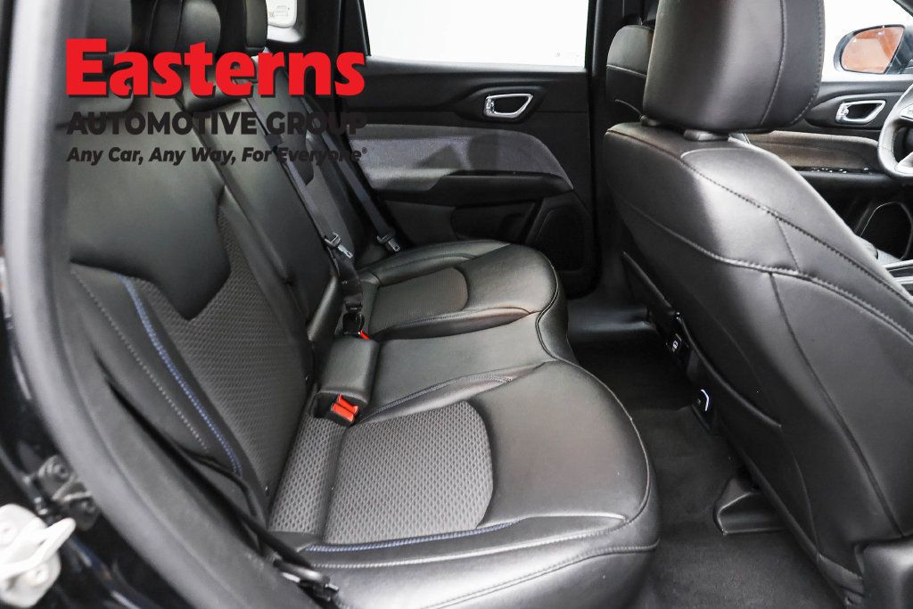 Used 2024 Jeep Compass Latitude AWD/4WD image 24