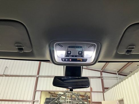 Used 2019 Chevrolet Traverse Premier w/ Redline Edition image 29