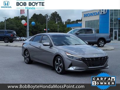 Used 2023 Hyundai Elantra Limited