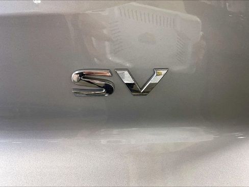 Used 2024 Nissan Pathfinder SV image 42