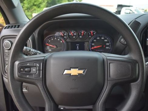Certified 2022 Chevrolet Silverado 1500 Custom AWD/4WD image 24
