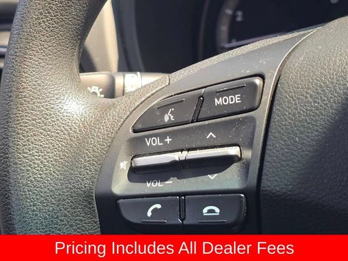 Used 2019 Hyundai Kona SE AWD/4WD image 9