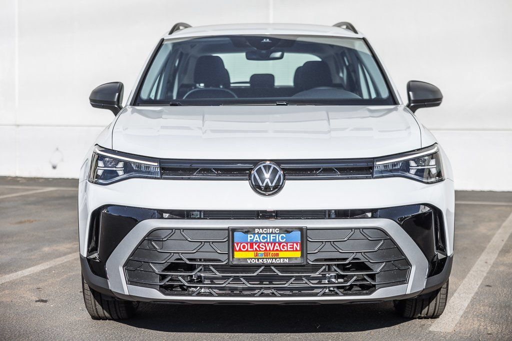 New 2026 Volkswagen Taos S AWD/4WD image 2
