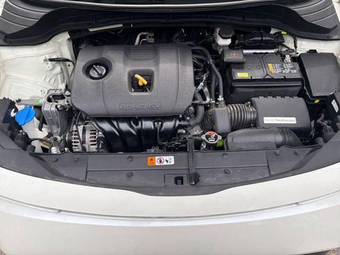 Used 2025 Kia Soul LX w/ LX Technology Package image 27