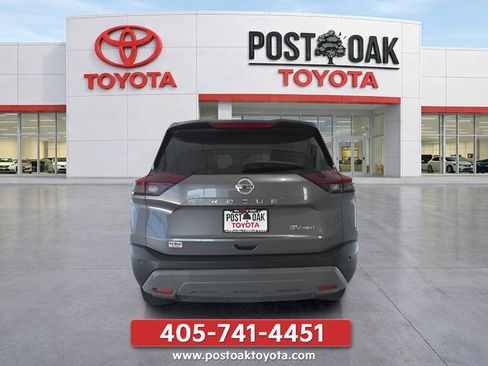 Used 2021 Nissan Rogue SV AWD/4WD image 4
