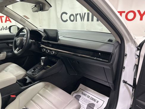 Used 2025 Honda CR-V EX-L image 12