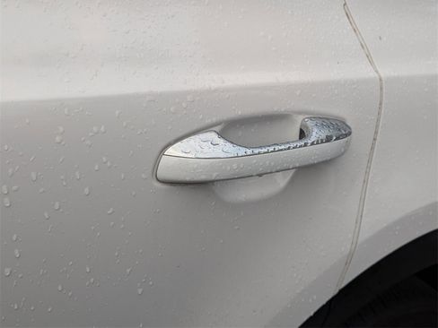 Used 2024 Kia Telluride S image 8