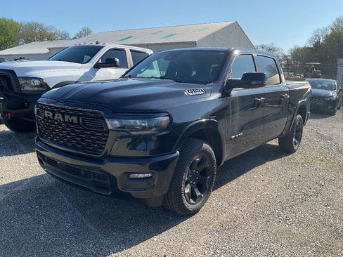 Used 2025 RAM 1500 Big Horn AWD/4WD image 2