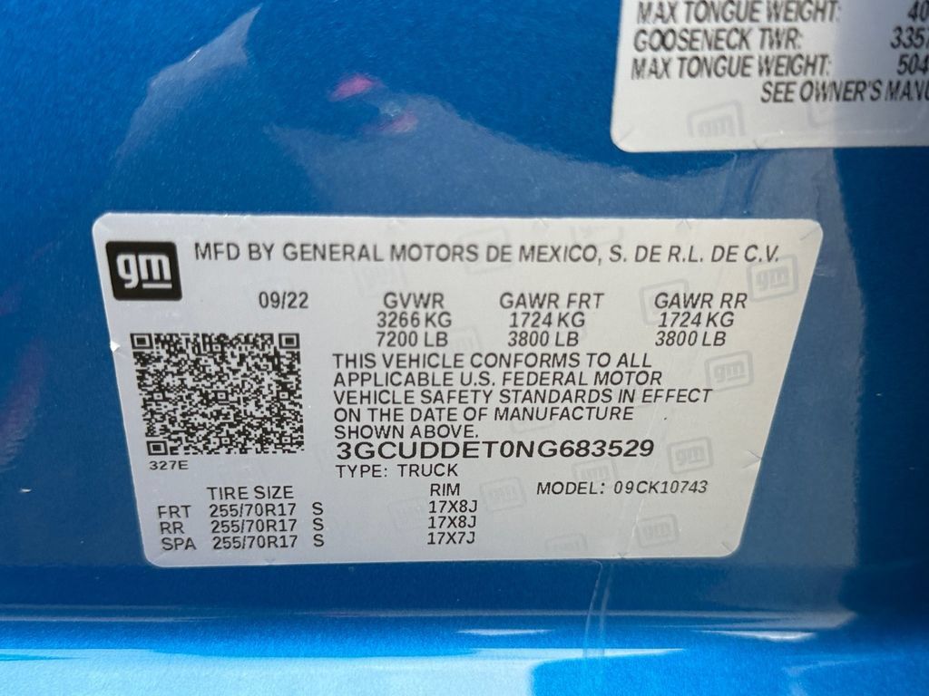 Used 2022 Chevrolet Silverado 1500 LT AWD/4WD image 27