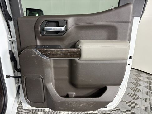 Used 2021 GMC Sierra 1500 SLE image 45