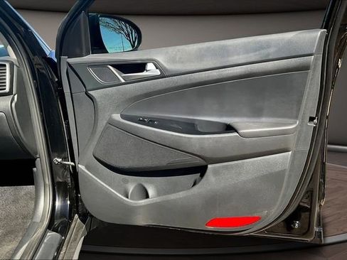 Used 2021 Hyundai Tucson SEL w/ Cargo Package image 22