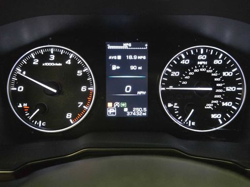 Used 2022 Subaru Outback Touring XT w/ Popular Package #2 AWD/4WD image 11