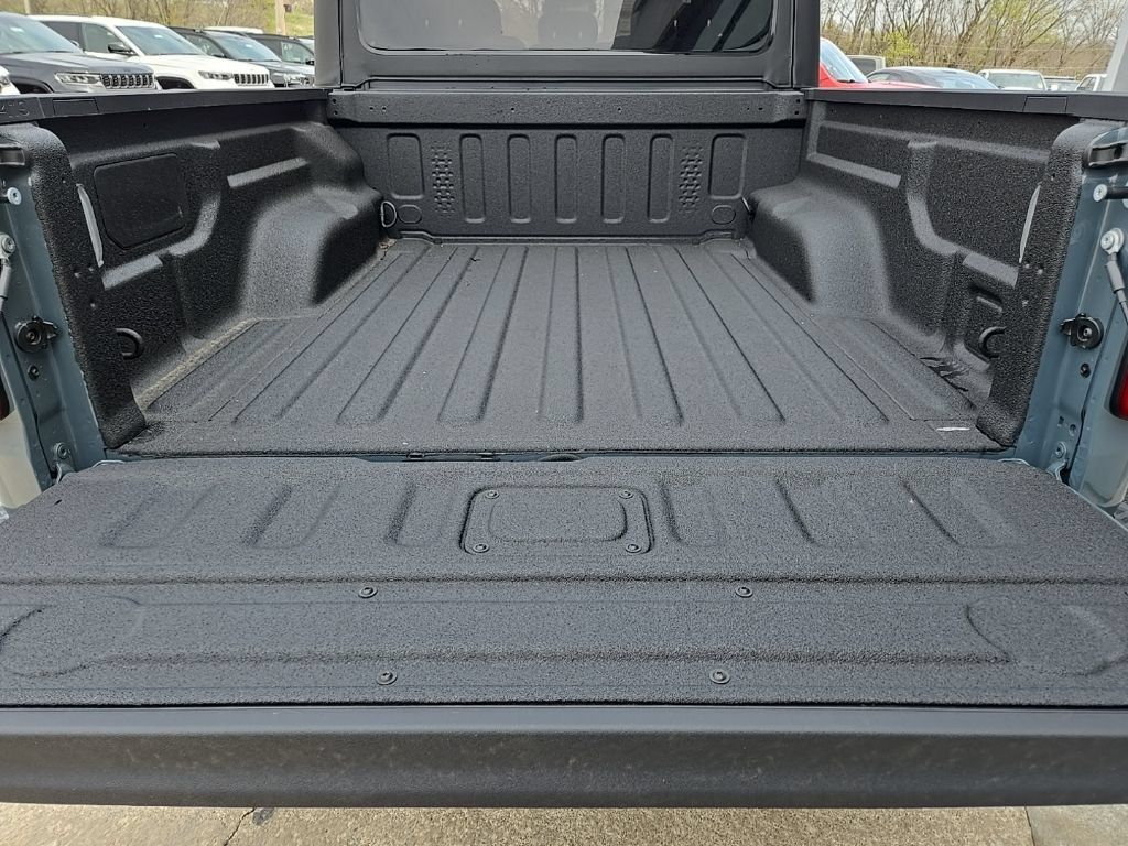 New 2026 Jeep Gladiator Mojave AWD/4WD image 26