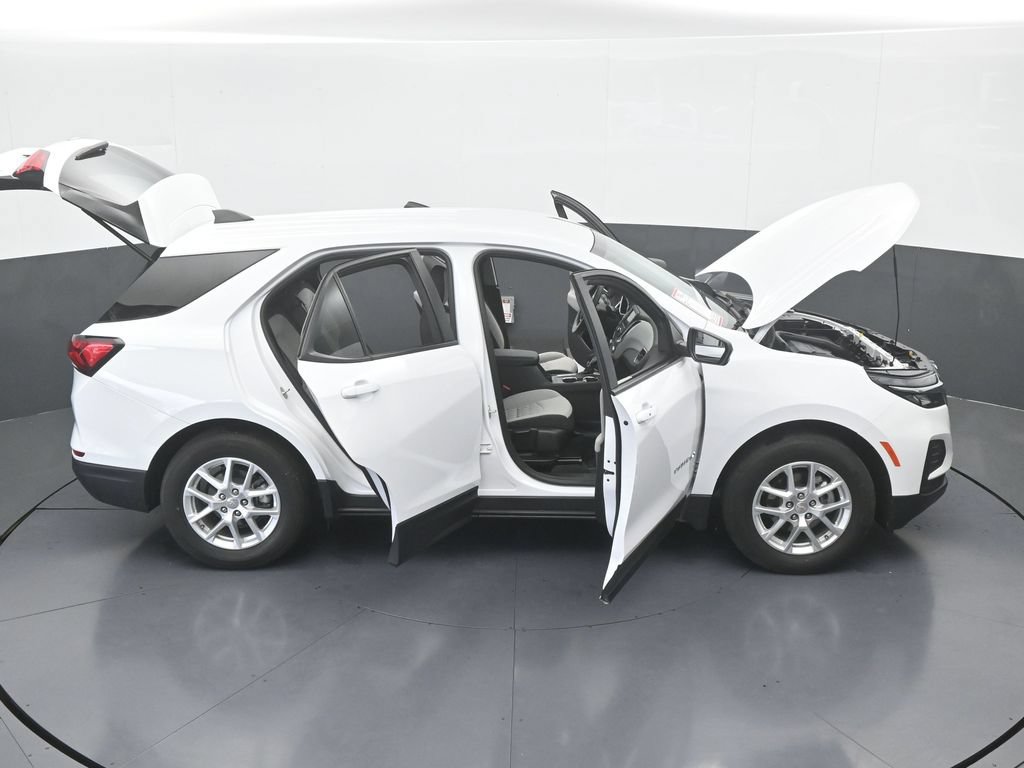 Used 2024 Chevrolet Equinox LS w/ LS Convenience Package FWD image 68