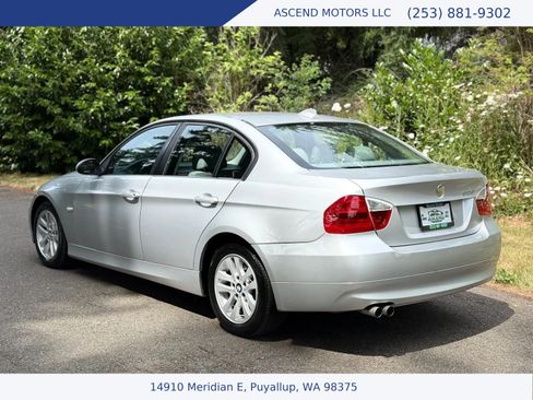 Used 2007 BMW 328i Sedan RWD image 3