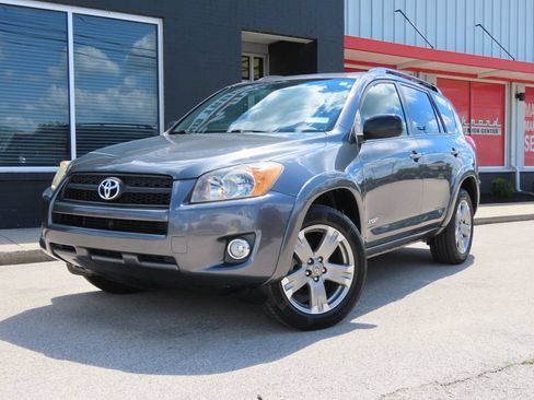 Used 2011 Toyota RAV4 Sport w/ Sport Extra Value Pkg AWD/4WD image 8