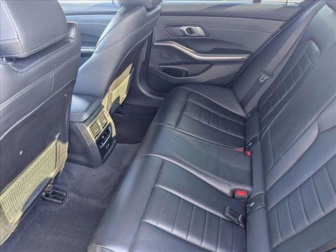 Used 2021 BMW 330e xDrive w/ Premium Package image 19