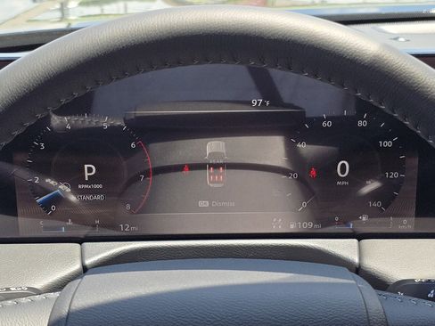 New 2025 Nissan Armada SL w/ Captain's Chari Seat Package image 37