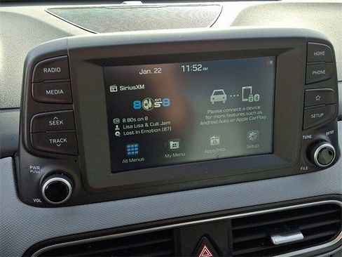 Certified 2021 Hyundai Kona Limited w/ Cargo Package image 17