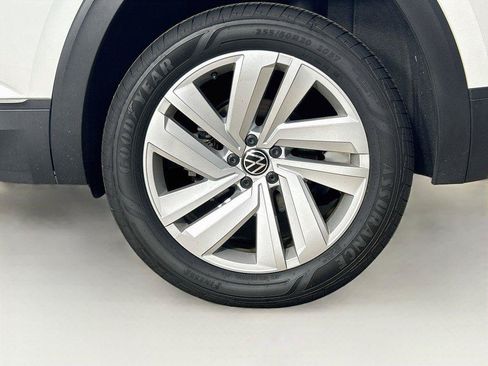 Used 2022 Volkswagen Atlas Cross Sport SE AWD/4WD image 31
