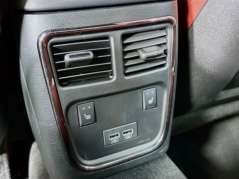 Used 2023 Dodge Charger SRT Hellcat w/ Harman/Kardon Audio Group image 27