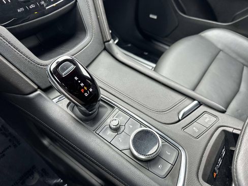 Certified 2022 Cadillac XT5 Sportv image 16