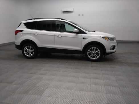 Used 2019 Ford Escape SEL AWD/4WD image 11