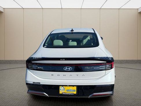 New 2026 Hyundai Sonata SEL FWD image 16