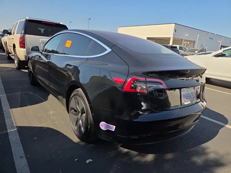 Used 2018 Tesla Model 3 Long Range AWD/4WD image 2