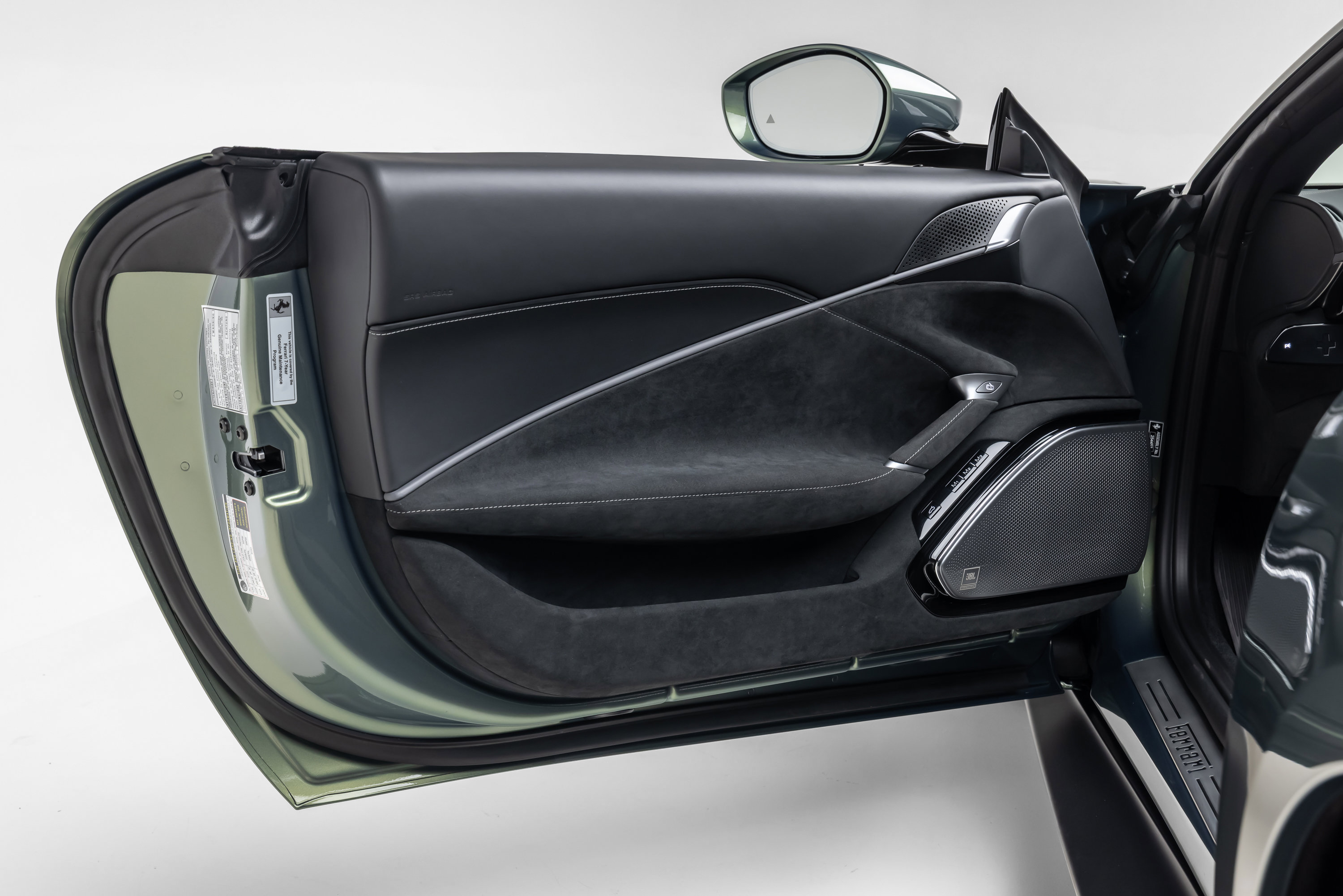 Certified 2026 Ferrari Roma Spider RWD image 63