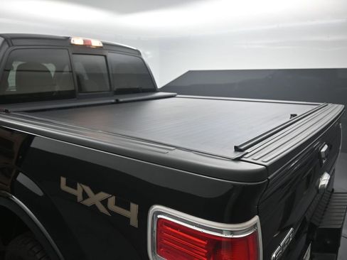 Used 2014 Ford F150 Lariat w/ Lariat Chrome Package AWD/4WD image 23