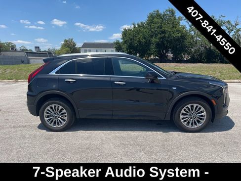 Used 2024 Cadillac XT4 Premium Luxury AWD/4WD image 2