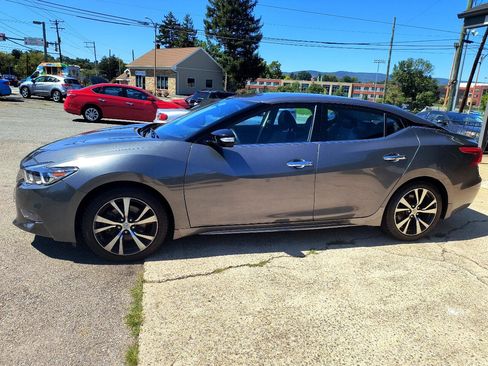 Used 2018 Nissan Maxima 3.5 SV image 6