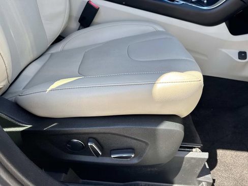 Used 2018 Ford Edge Titanium w/ Equipment Group 301A image 14