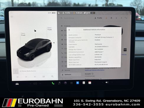 Used 2023 Tesla Model Y Performance image 21