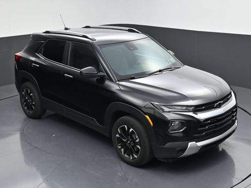 Used 2023 Chevrolet TrailBlazer LT w/ Convenience Package AWD/4WD image 43