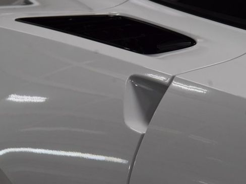 Used 2017 Chevrolet Corvette Stingray Coupe w/ 1LT image 19