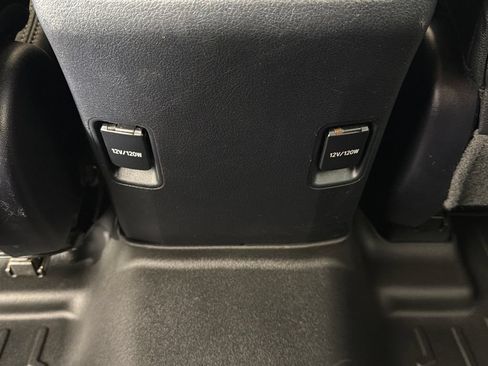 Used 2018 Toyota 4Runner SR5 Premium AWD/4WD image 16