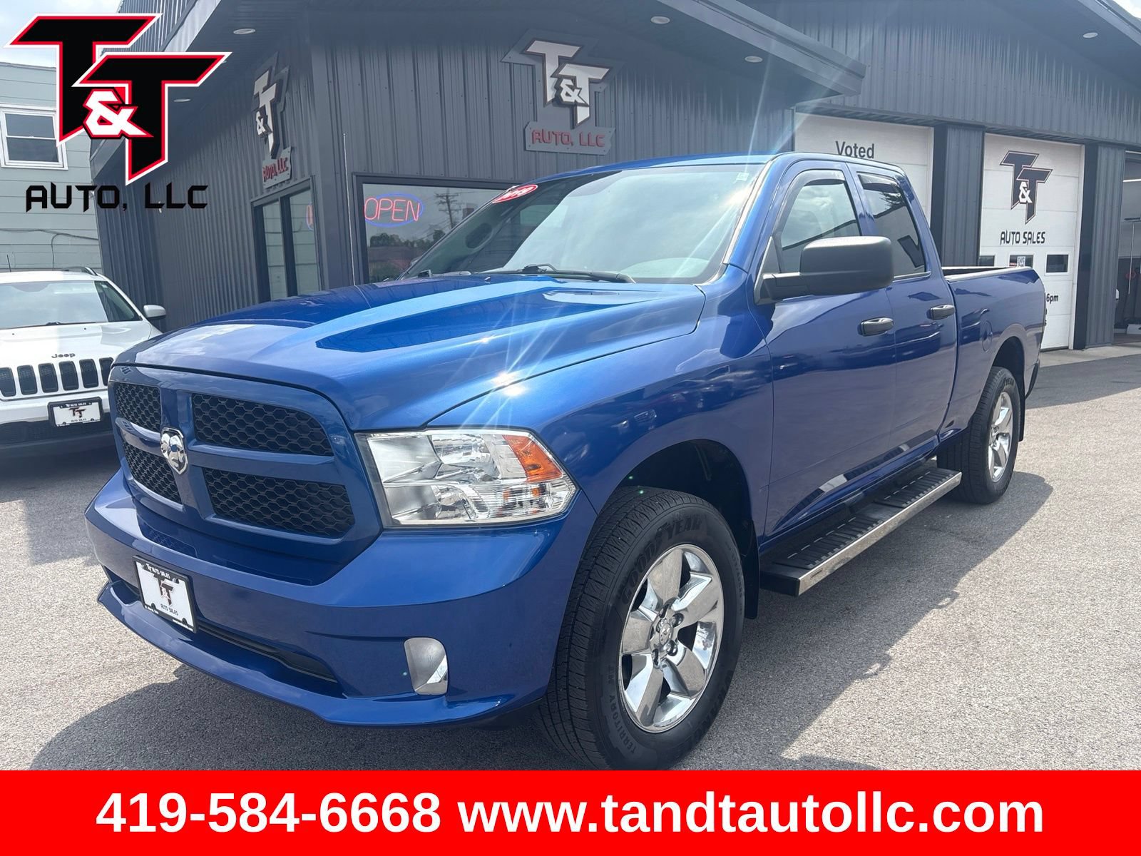 Used 2019 RAM 1500 Express w/ Express Value Package AWD/4WD image 1