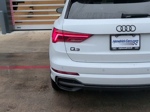 Certified 2024 Audi Q3 2.0T Premium Plus w/ Premium Plus Package image 16