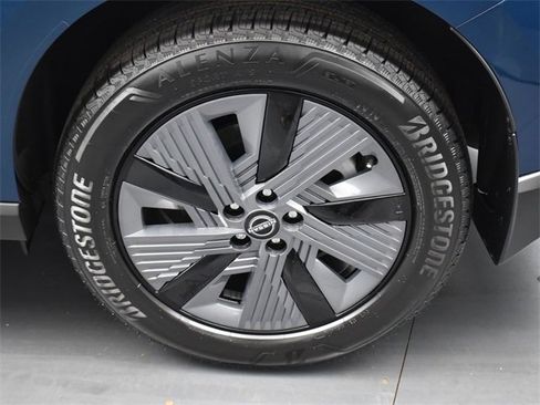 New 2025 Nissan Murano SL image 8