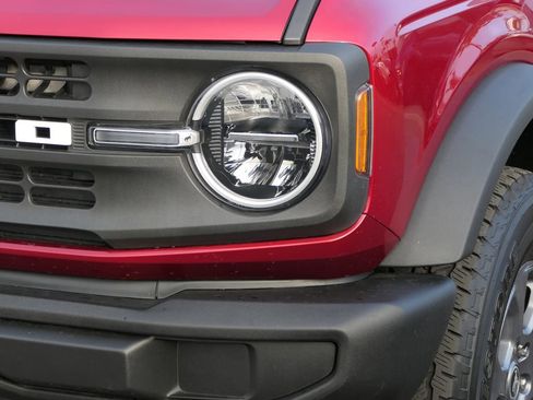 Used 2025 Ford Bronco Big Bend image 10