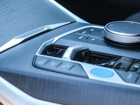 Certified 2025 BMW i4 eDrive40 w/ M Sport Package image 22