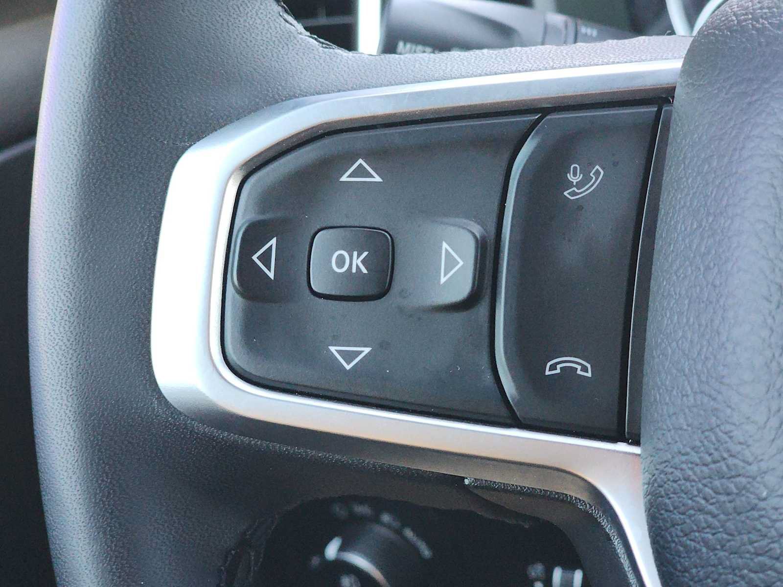 Used 2025 RAM 1500 Big Horn AWD/4WD image 12