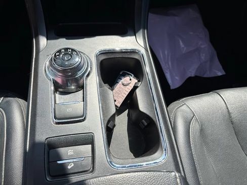 Used 2020 Ford Fusion Titanium FWD image 15